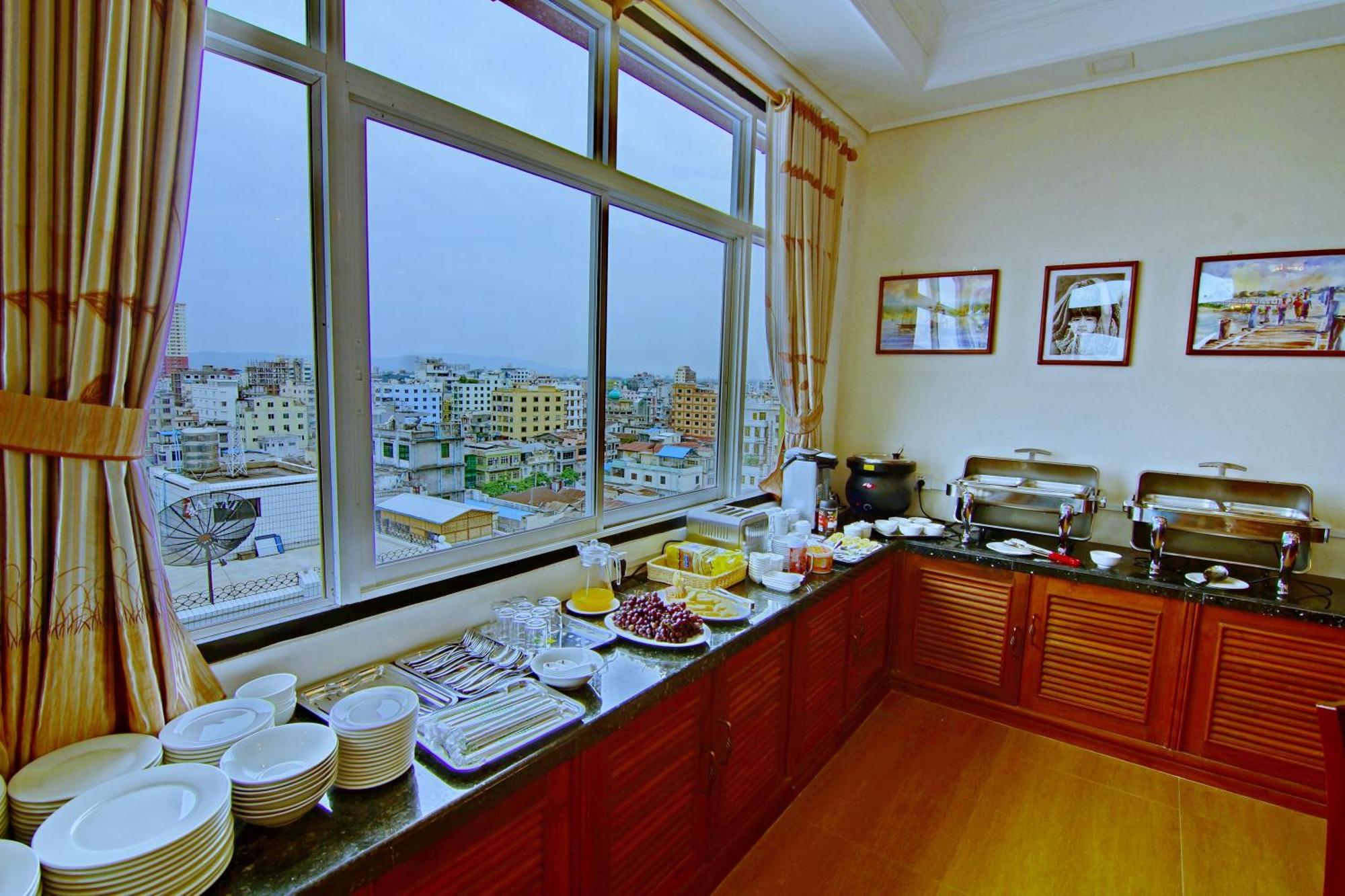 Royal Pearl Hotel Мандалей Екстериор снимка