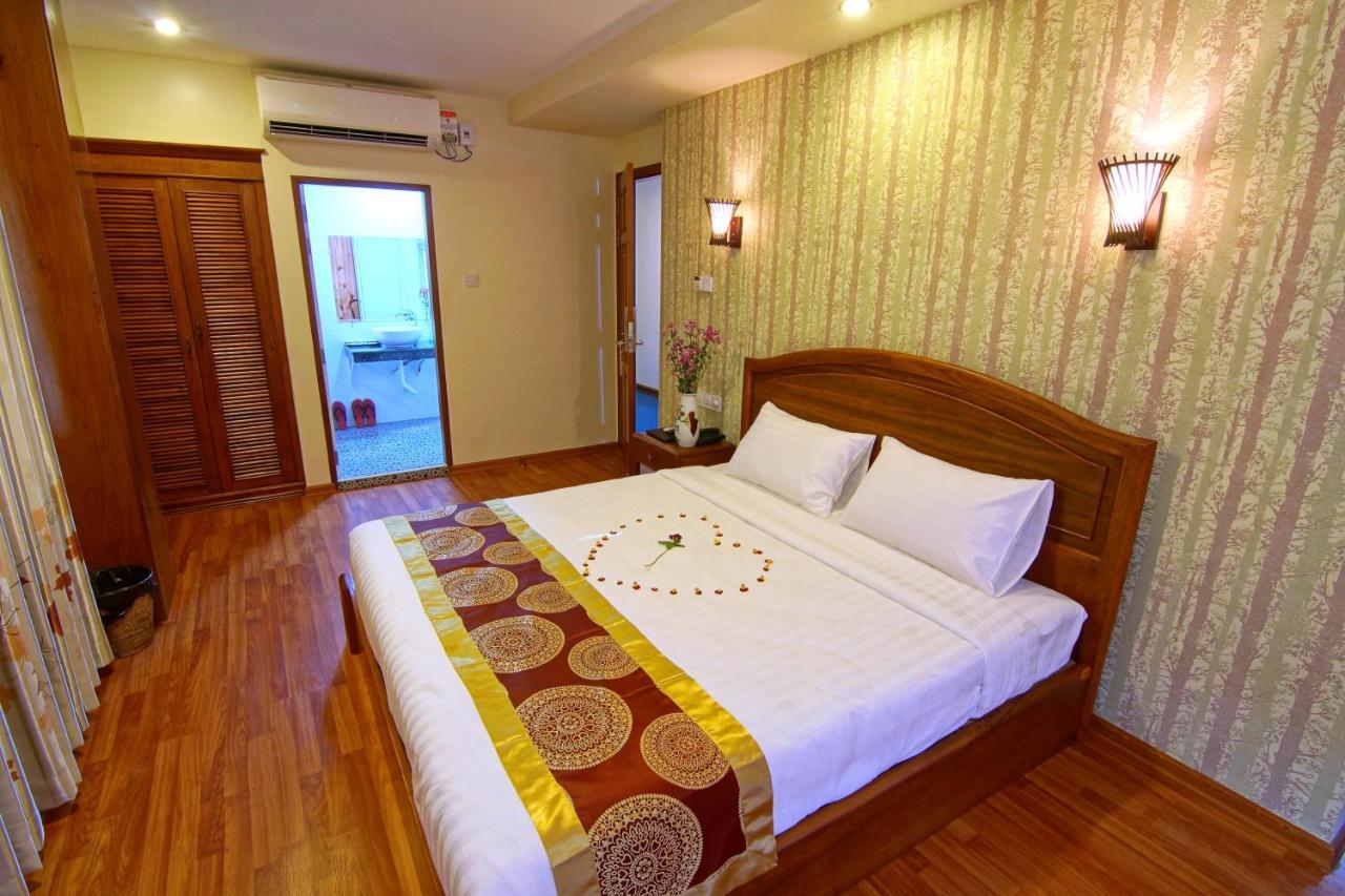 Royal Pearl Hotel Мандалей Стая снимка